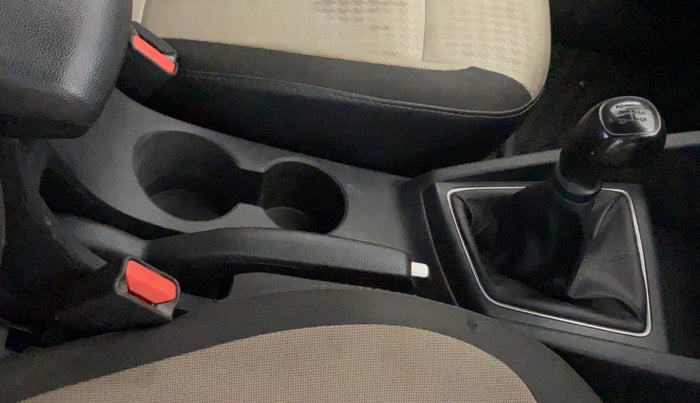 2020 Hyundai Elite i20 MAGNA PLUS 1.2, Petrol, Manual, 27,703 km, Gear Lever