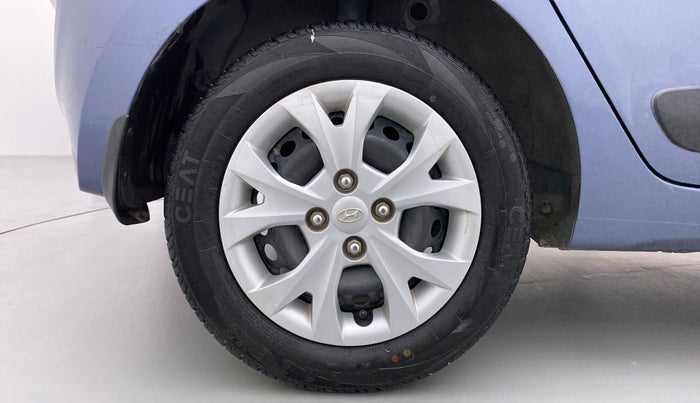 2013 Hyundai Grand i10 SPORTZ 1.1 CRDI, Diesel, Manual, 70,870 km, Right Rear Wheel