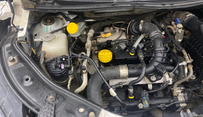 2021 Nissan MAGNITE XV TURBO, Petrol, Manual, 1,10,529 km, Engine View - Right