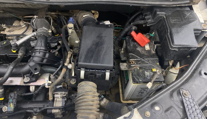 2021 Nissan MAGNITE XV TURBO, Petrol, Manual, 1,10,529 km, Engine View - Left