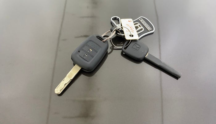 2018 Honda WR-V 1.2L I-VTEC VX MT, Petrol, Manual, 50,518 km, Key Close Up