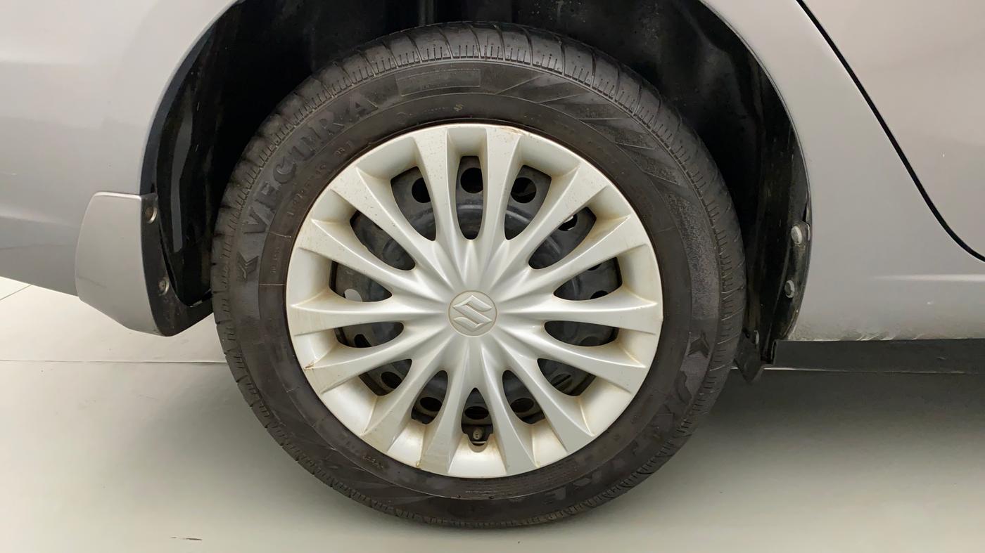 2014 Maruti Ciaz VXI+, Petrol, Manual, 62,310 km, Right Rear Wheel