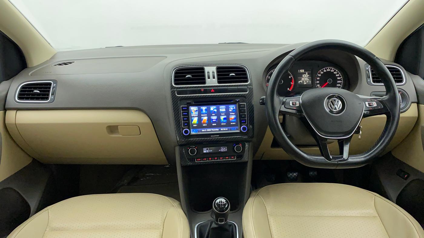 2016 Volkswagen Vento HIGHLINE PETROL, Petrol, Manual, 20,777 km, Dashboard
