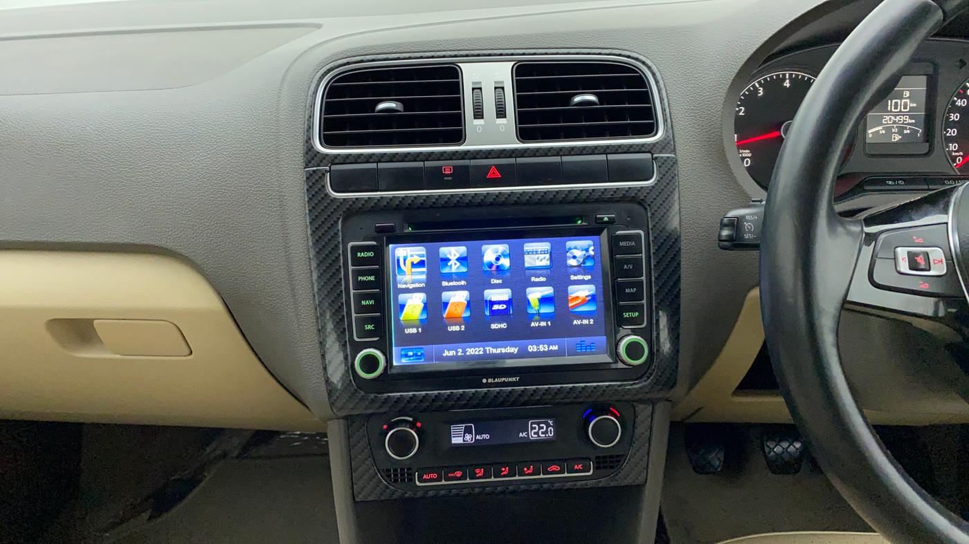 2016 Volkswagen Vento HIGHLINE PETROL, Petrol, Manual, 20,777 km, Air Conditioner