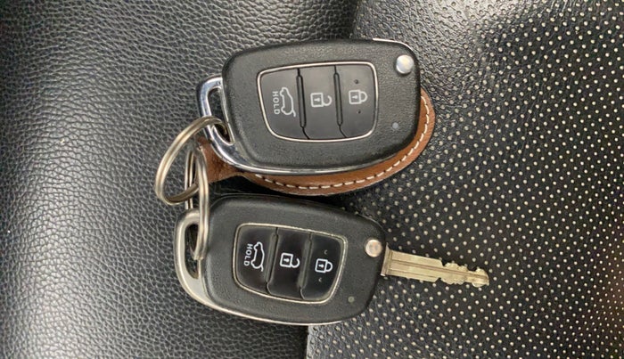 2014 Hyundai Elite i20 SPORTZ 1.4 CRDI, Diesel, Manual, 77,398 km, Key Close Up