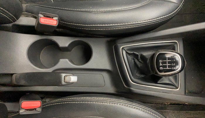 2014 Hyundai Elite i20 SPORTZ 1.4 CRDI, Diesel, Manual, 77,398 km, Gear Lever