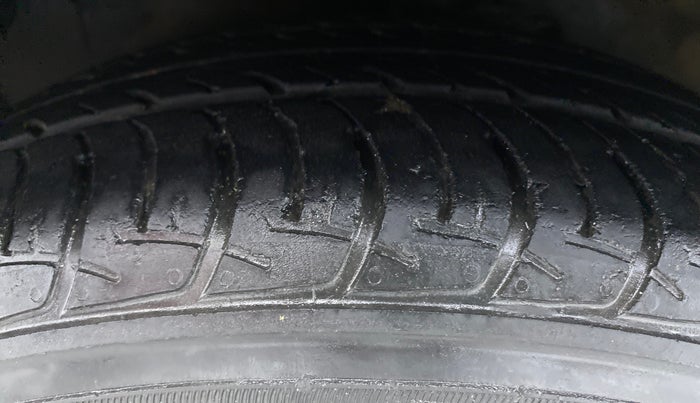 2018 Maruti Celerio X ZXI OPT AMT, Petrol, Automatic, 28,199 km, Left Front Tyre Tread