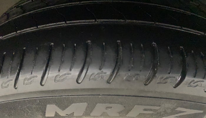 2022 Tata ALTROZ XZ PLUS PETROL DARK EDITION, Petrol, Manual, 63,714 km, Right Rear Tyre Tread