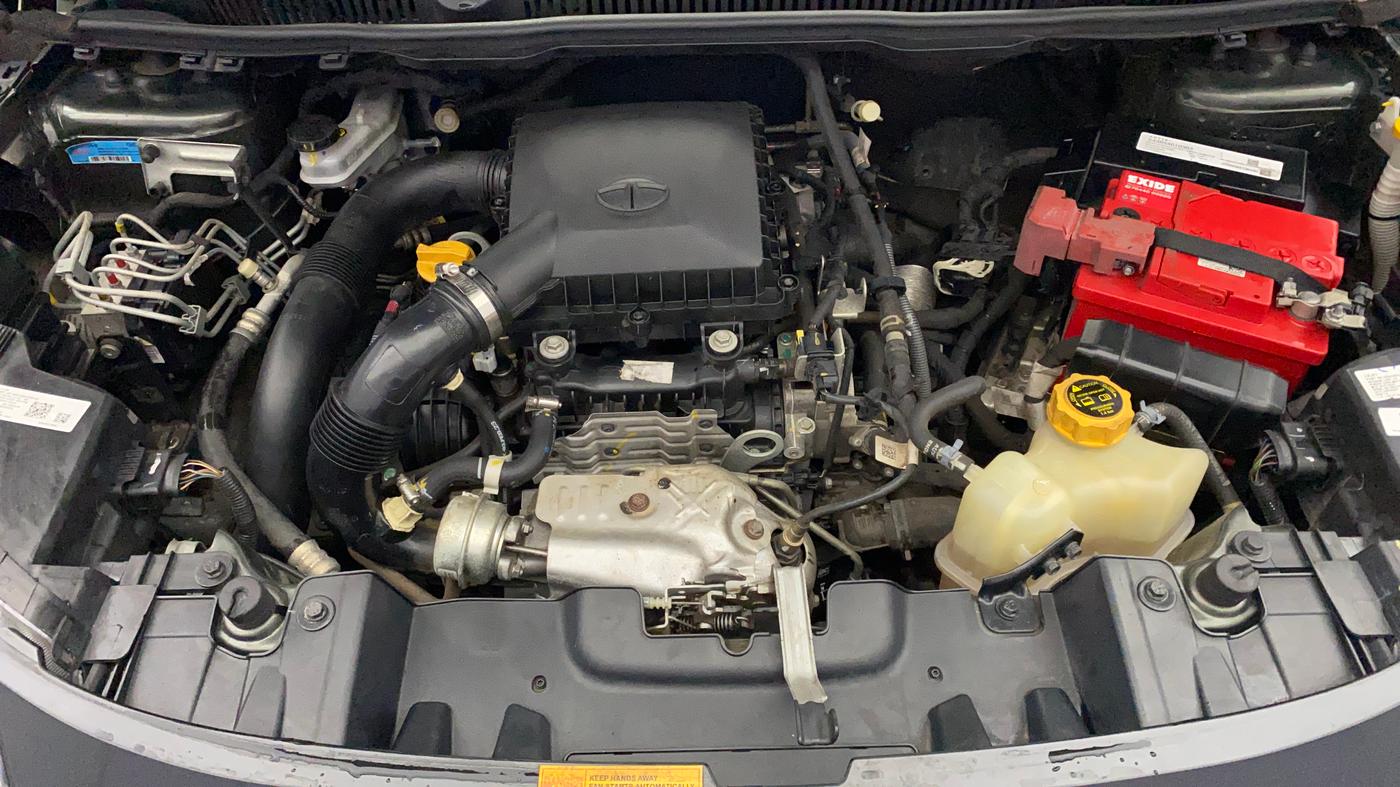 2023 Tata NEXON XMA PETROL, Petrol, Automatic, 30,868 km, Engine View