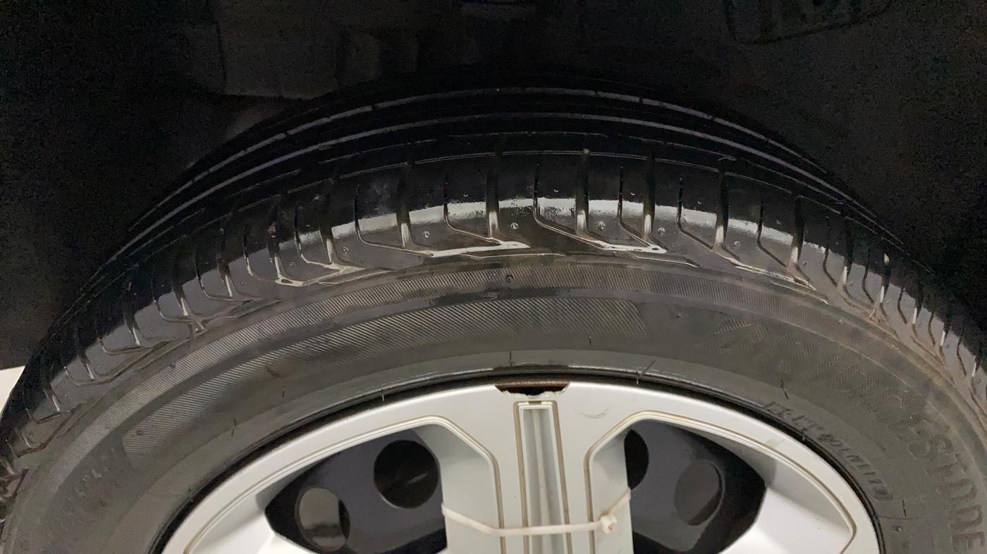 2023 Tata NEXON XMA PETROL, Petrol, Automatic, 30,868 km, Right Rear Tyre Tread