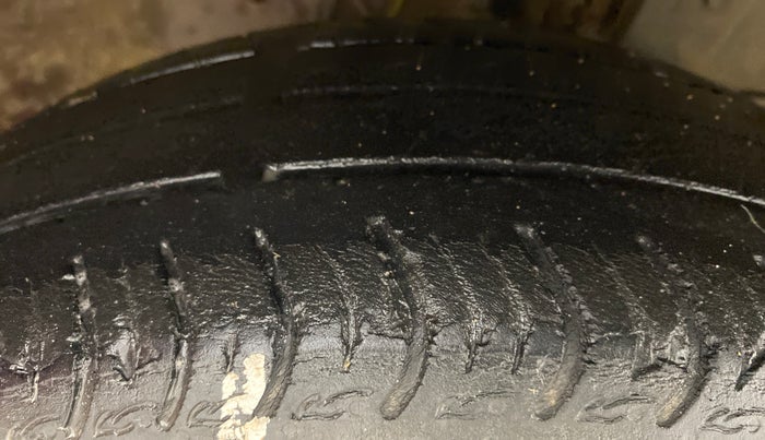 2018 Honda Amaze 1.2 V CVT I VTEC, Petrol, Automatic, 54,792 km, Right Front Tyre Tread