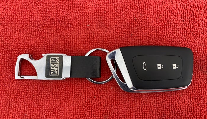 2020 MG HECTOR SHARP DCT PETROL, Petrol, Automatic, 39,457 km, Key Close Up