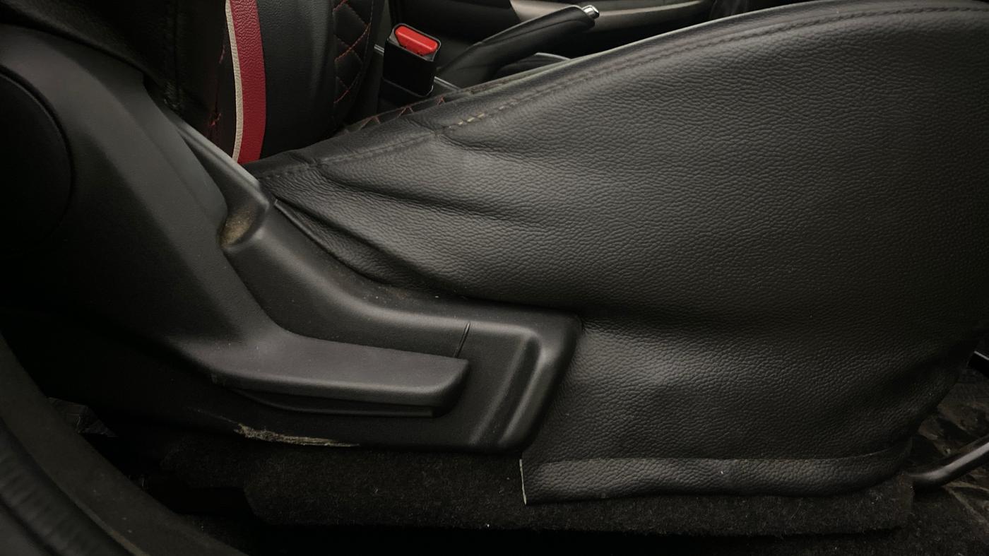 2020 Maruti Baleno DELTA PETROL 1.2, Petrol, Manual, 41,933 km, Driver Side Adjustment Panel