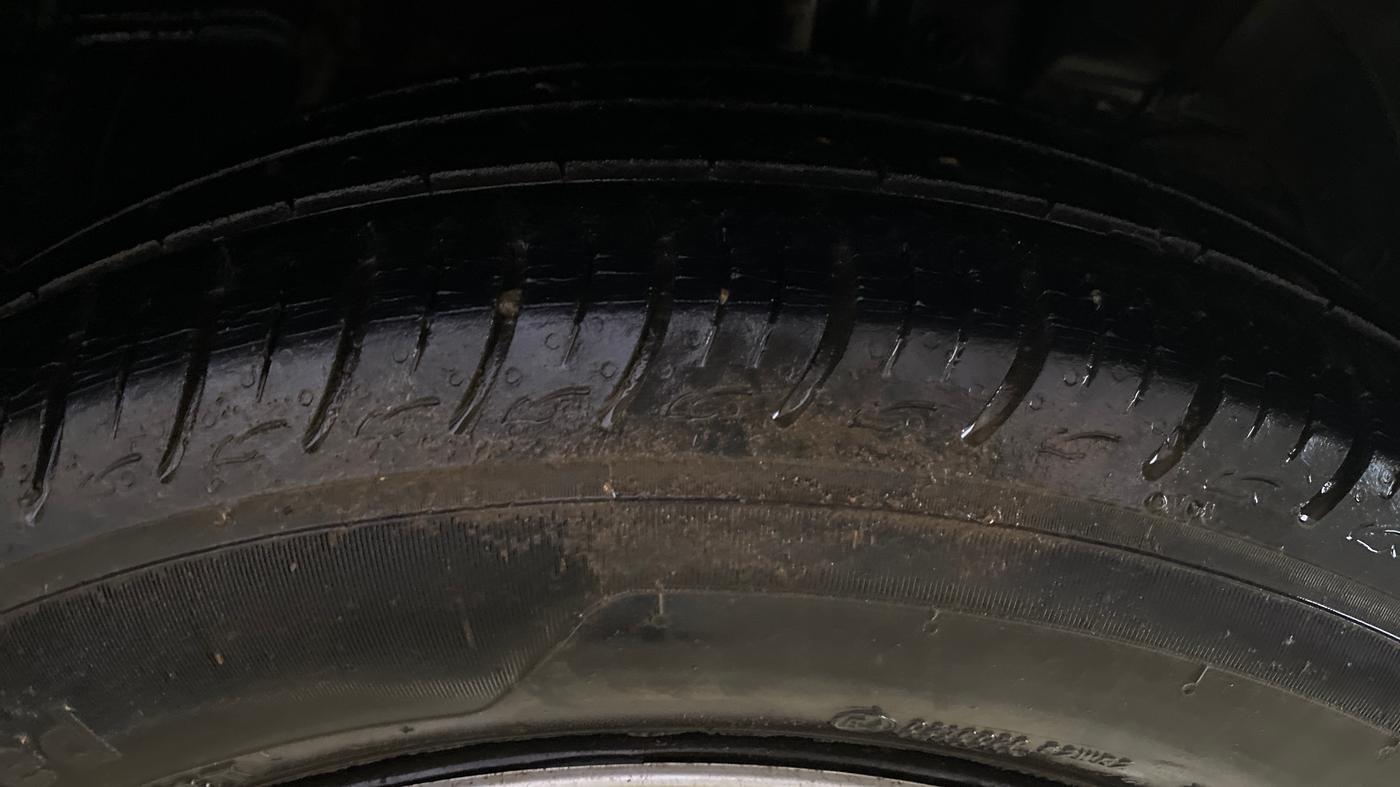 2020 Maruti Baleno DELTA PETROL 1.2, Petrol, Manual, 41,933 km, Right Front Tyre Tread