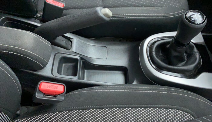 2019 Honda WR-V 1.2 i-VTEC VX MT, Petrol, Manual, 12,533 km, Gear Lever