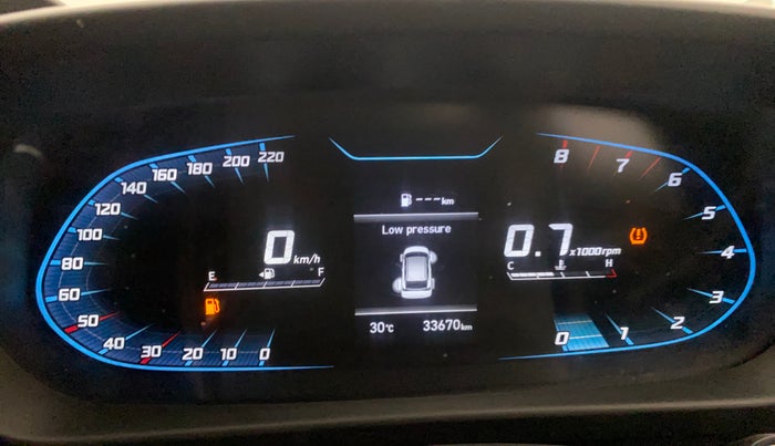 2023 Hyundai NEW I20 ASTA 1.2 MT, Petrol, Manual, 33,670 km, Odometer Image