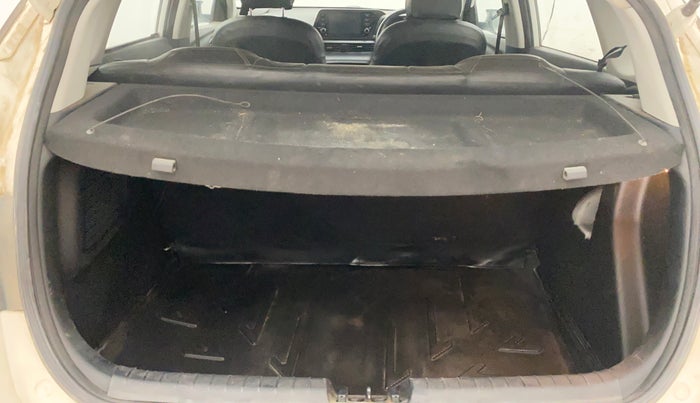 2023 Hyundai NEW I20 ASTA 1.2 MT, Petrol, Manual, 33,670 km, Boot Inside