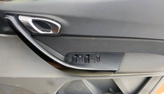 2017 Tata TIGOR XZ (O) PETROL, Petrol, Manual, 53,433 km, Driver Side Door Panels Control