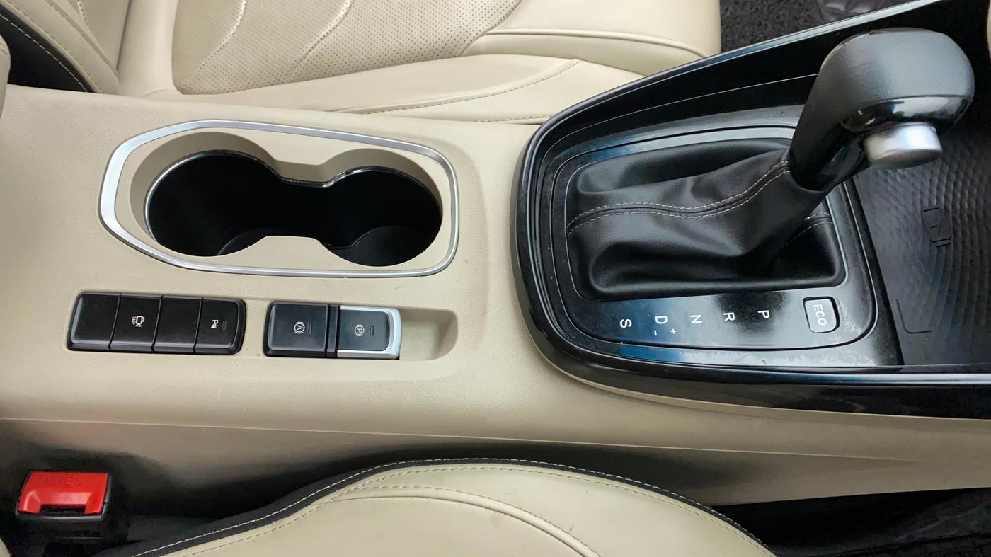 2021 MG HECTOR SHARP CVT, Petrol, Automatic, 13,424 km, Gear Lever
