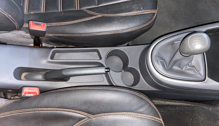 2021 Hyundai GRAND I10 NIOS MAGNA 1.2 KAPPA VTVT, Petrol, Manual, 83,985 km, Gear Lever