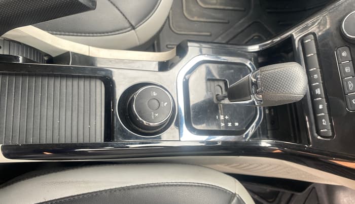 2021 Tata NEXON XZA PLUS SUNROOF PETROL, Petrol, Automatic, 69,092 km, Gear Lever
