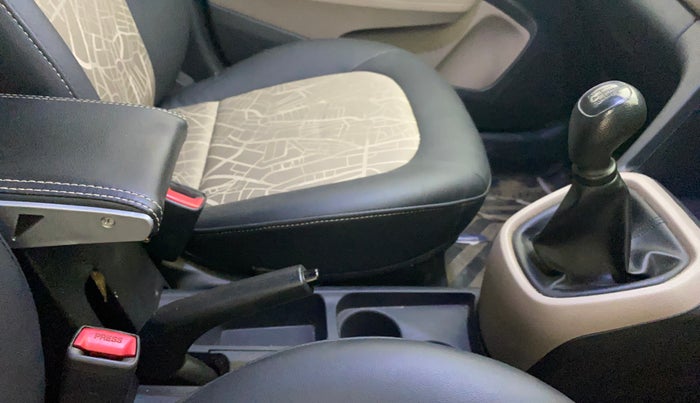 2017 Hyundai Grand i10 MAGNA 1.2 KAPPA VTVT, Petrol, Manual, 95,111 km, Gear Lever