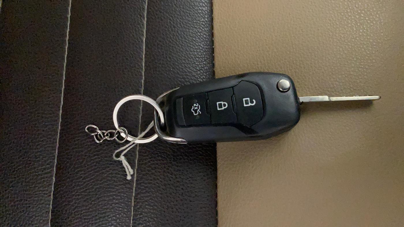 2016 Ford Figo Aspire TREND 1.2 PETROL, Petrol, Manual, 78,933 km, Key Close Up