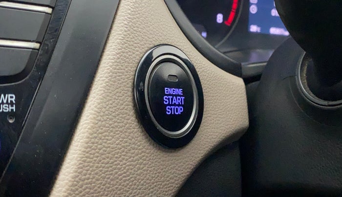 2017 Hyundai Elite i20 ASTA 1.2 (O), Petrol, Manual, 65,516 km, Keyless Start/ Stop Button