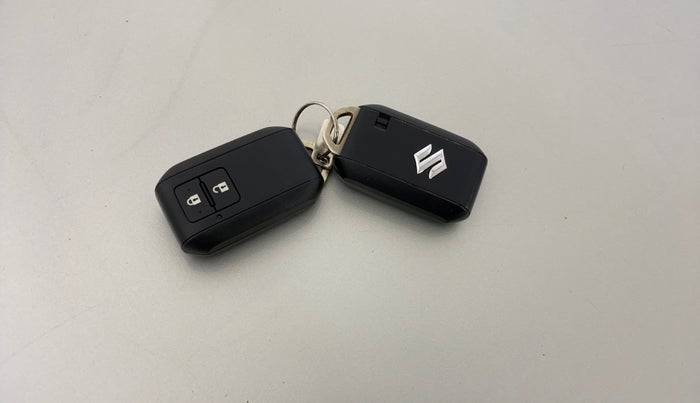 2018 Maruti Swift ZXI AMT, Petrol, Automatic, 73,805 km, Key Close Up