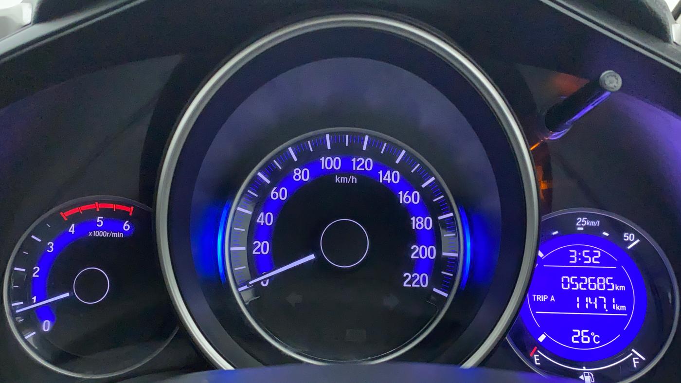 2018 Honda WR-V 1.5 i-DTEC VX MT, Diesel, Manual, 52,896 km, Odometer Image