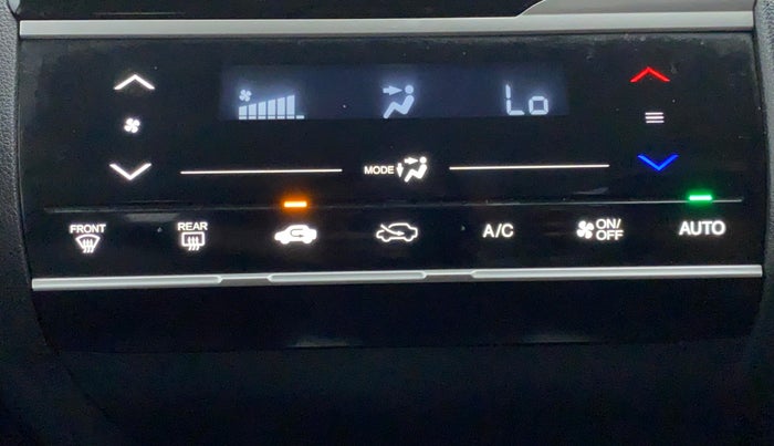 2018 Honda WR-V 1.5 i-DTEC VX MT, Diesel, Manual, 52,896 km, Automatic Climate Control