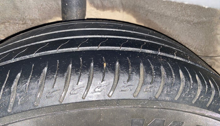 2023 KIA SONET HTK 1.5 DIESEL IMT, Diesel, Manual, 77,159 km, Right Rear Tyre Tread