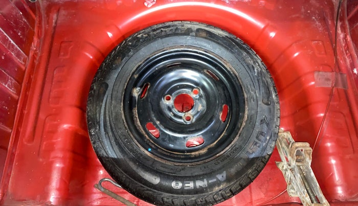 2017 Renault Kwid RXT 1.0, Petrol, Manual, 38,418 km, Spare Tyre