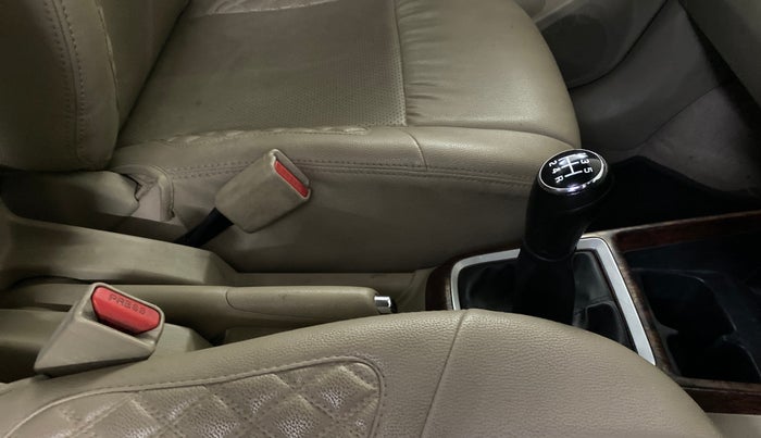 2020 Maruti Dzire VXI, Petrol, Manual, 51,475 km, Gear Lever