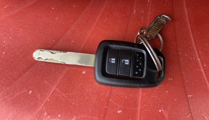 2018 Honda WR-V 1.2L I-VTEC S MT, Petrol, Manual, 67,815 km, Key Close Up