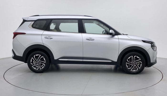 2022 KIA CARENS LUXURY PLUS 1.5D AT 7STR, Diesel, Automatic, 15,574 km, Right Side View