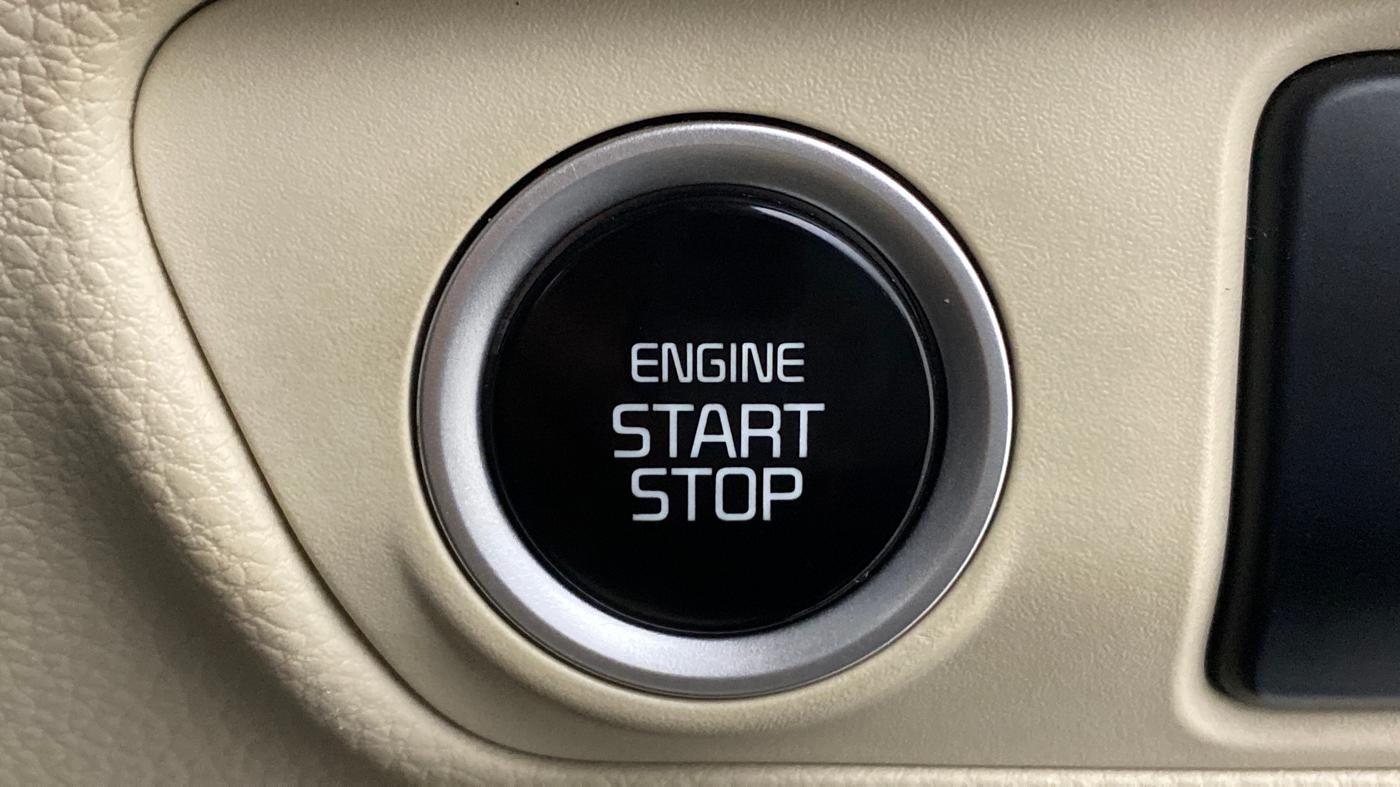 2022 KIA CARENS LUXURY PLUS 1.5D AT 7STR, Diesel, Automatic, 15,574 km, Keyless Start/ Stop Button