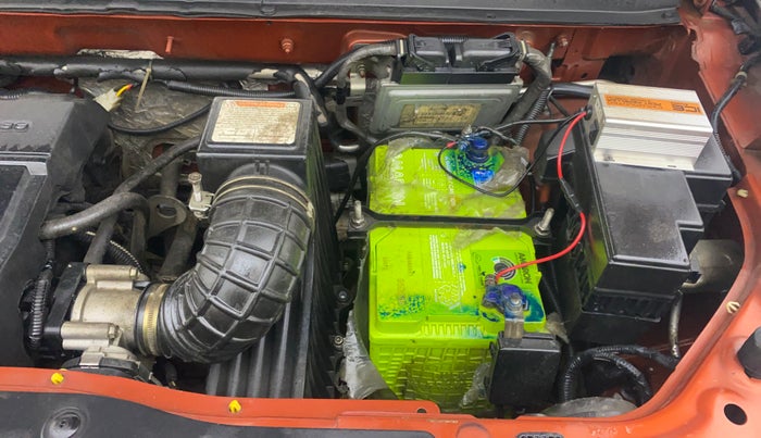 2016 Mahindra Kuv100 K6 6 STR, Petrol, Manual, 27,837 km, Engine View - Left