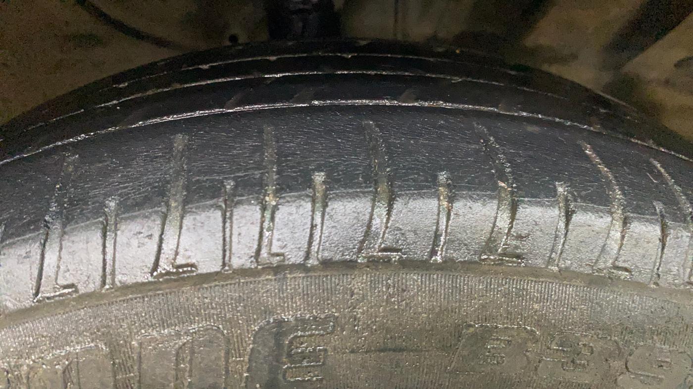 2018 Hyundai Creta E PLUS 1.4 DIESEL, Diesel, Manual, 1,09,523 km, Right Front Tyre Tread
