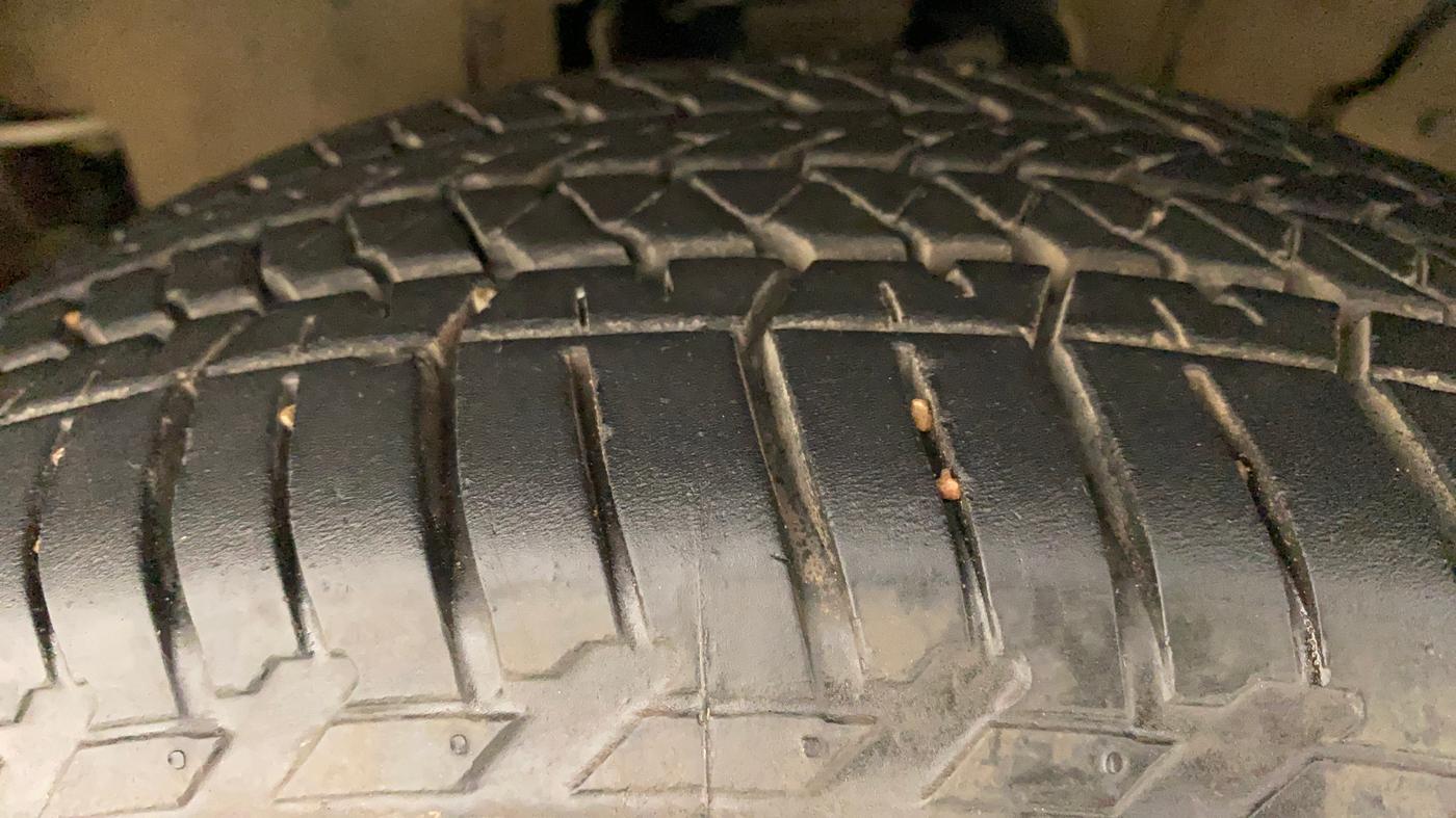2022 Mahindra Scorpio S7, Diesel, Manual, 35,182 km, Left Front Tyre Tread