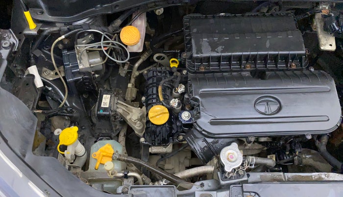 2022 Tata PUNCH ACCOMPLISHED MT, Petrol, Manual, 40,218 km, Engine View - Right