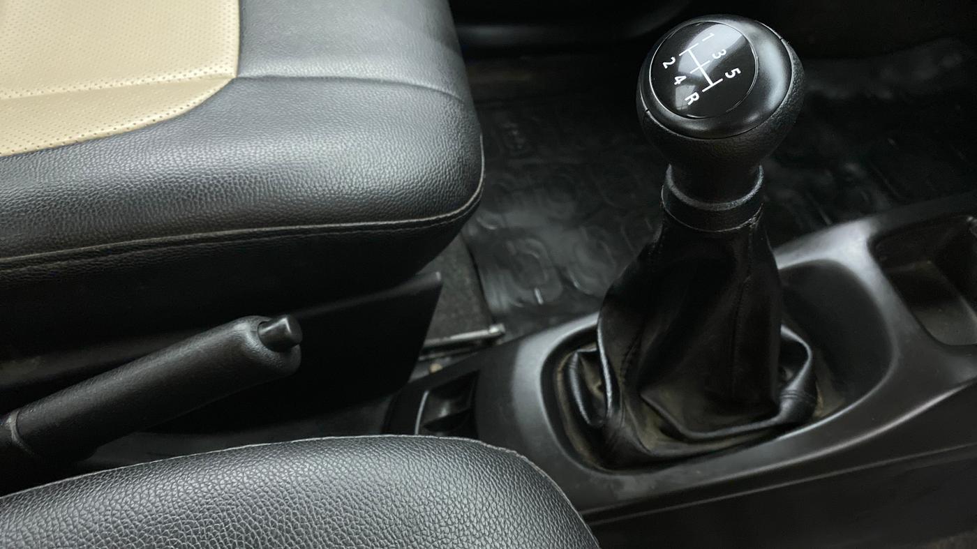 2014 Maruti Wagon R 1.0 LXI CNG, CNG, Manual, 67,710 km, Gear Lever