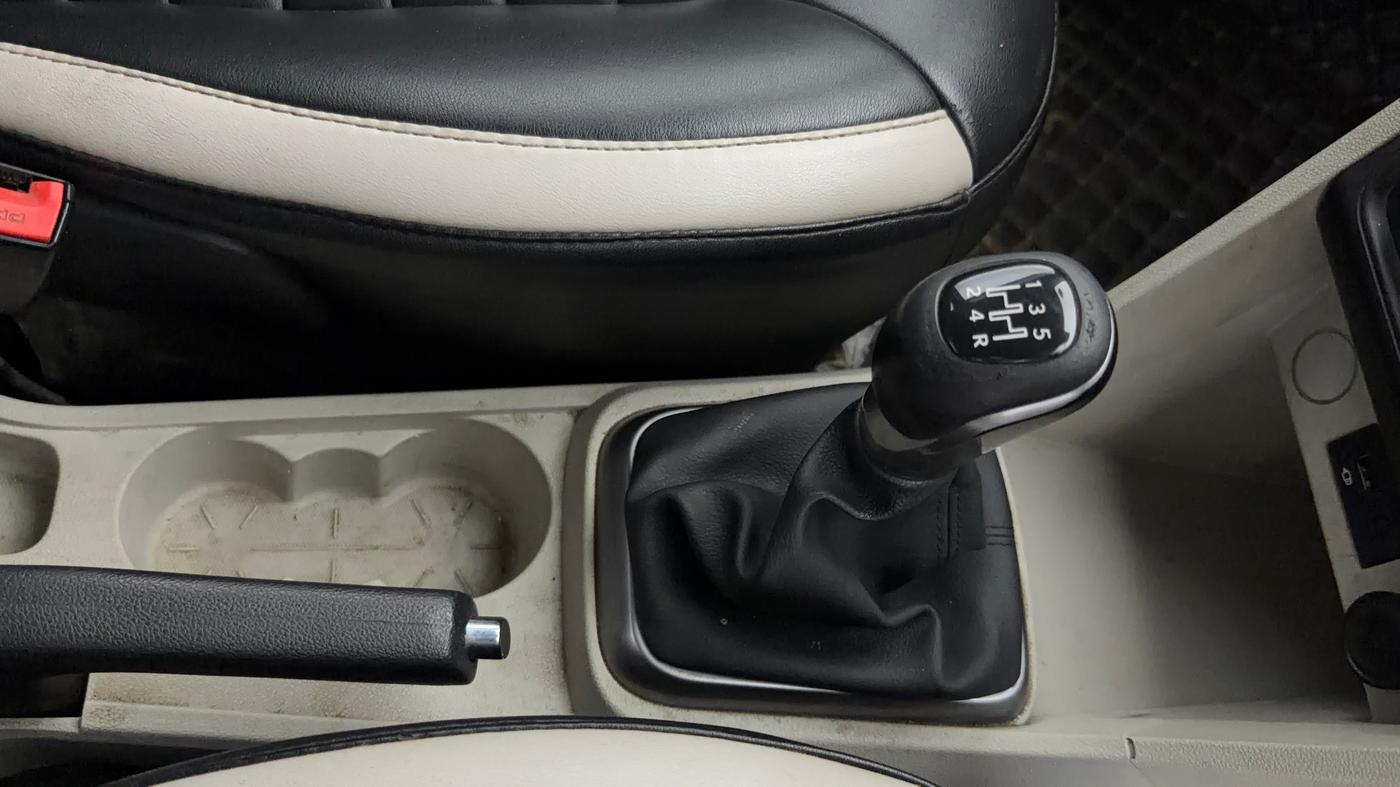2023 Tata TIGOR XZ PLUS CNG, CNG, Manual, 1,15,173 km, Gear Lever