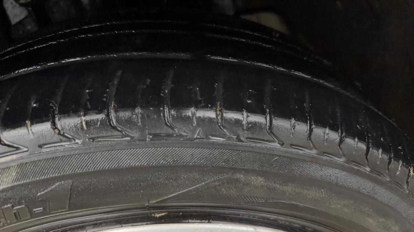 2023 Tata TIGOR XZ PLUS CNG, CNG, Manual, 1,15,173 km, Right Front Tyre Tread