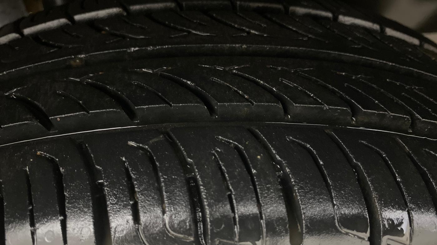 2017 Tata Nano TWIST XTA, Petrol, Automatic, 47,596 km, Right Rear Tyre Tread