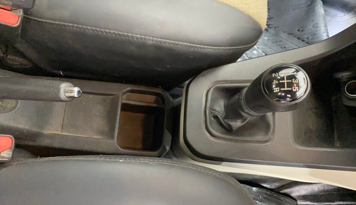 2022 Maruti New Wagon-R VXI 1.0, Petrol, Manual, 30,961 km, Gear Lever