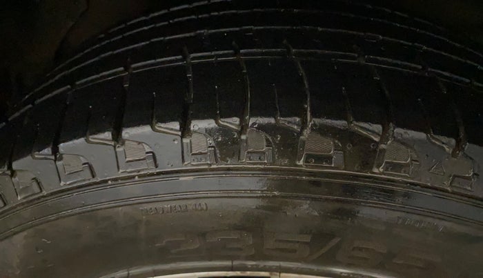 2021 Mahindra XUV500 W9 AT, Diesel, Automatic, 67,343 km, Left Rear Tyre Tread