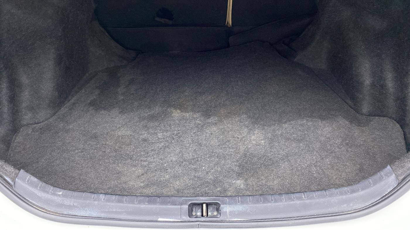 2014 Toyota Corolla Altis VL AT, Petrol, Automatic, 94,968 km, Boot Inside