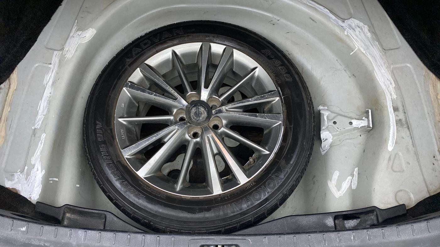 2014 Toyota Corolla Altis VL AT, Petrol, Automatic, 94,968 km, Spare Tyre