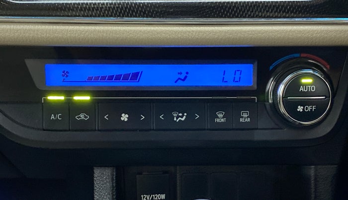 2014 Toyota Corolla Altis VL AT, Petrol, Automatic, 94,968 km, Automatic Climate Control